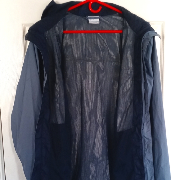 Columbia Hooded Jacket with Omni Shield - Picture 2 of 7